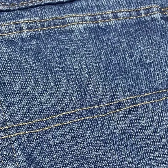 Levi’s Men’s Wrangler Authentics Size 34×36, New - Picture 5 of 6